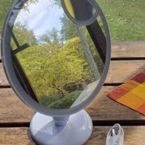 BRAND NEW PMD Reflect Pro Professional Beauty Mirror, retails $179
